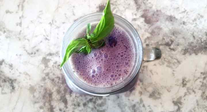 Blueberry Basil Smoothie