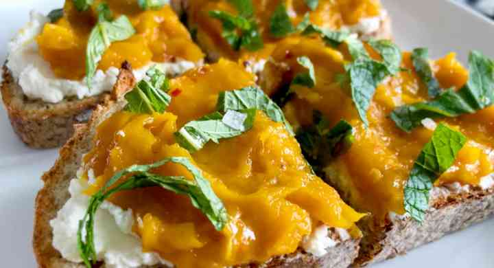 Kabocha Squash Toast with Carmelized Onions & Ricotta